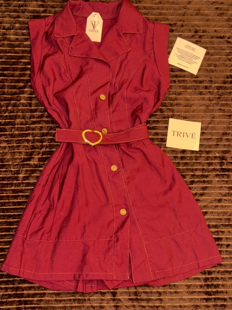 VESTIDO AMORA — Vinho